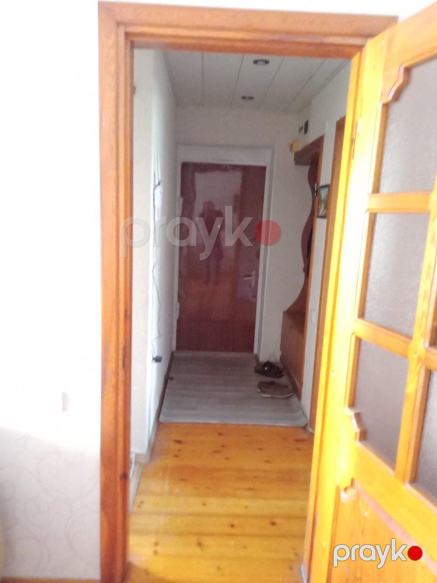Satılır 3 otaqlı köhnə tikili 75 m² — Mənzil, Bakı (8)