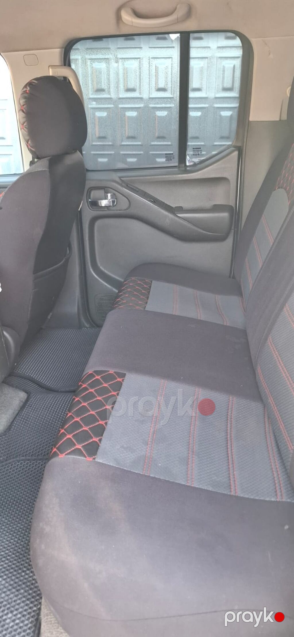 Nissan Navara LE pikap - Kuzov: ağ rəng, öndə xrom radiator — Avtomobillər, Digah (8)