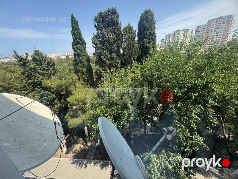 Satılır 2 otaqlı Bina evi menzil (Köhnə tikili), 48 m², 4-cü mikrorayon — Mənzil, Sumqayıt (12)