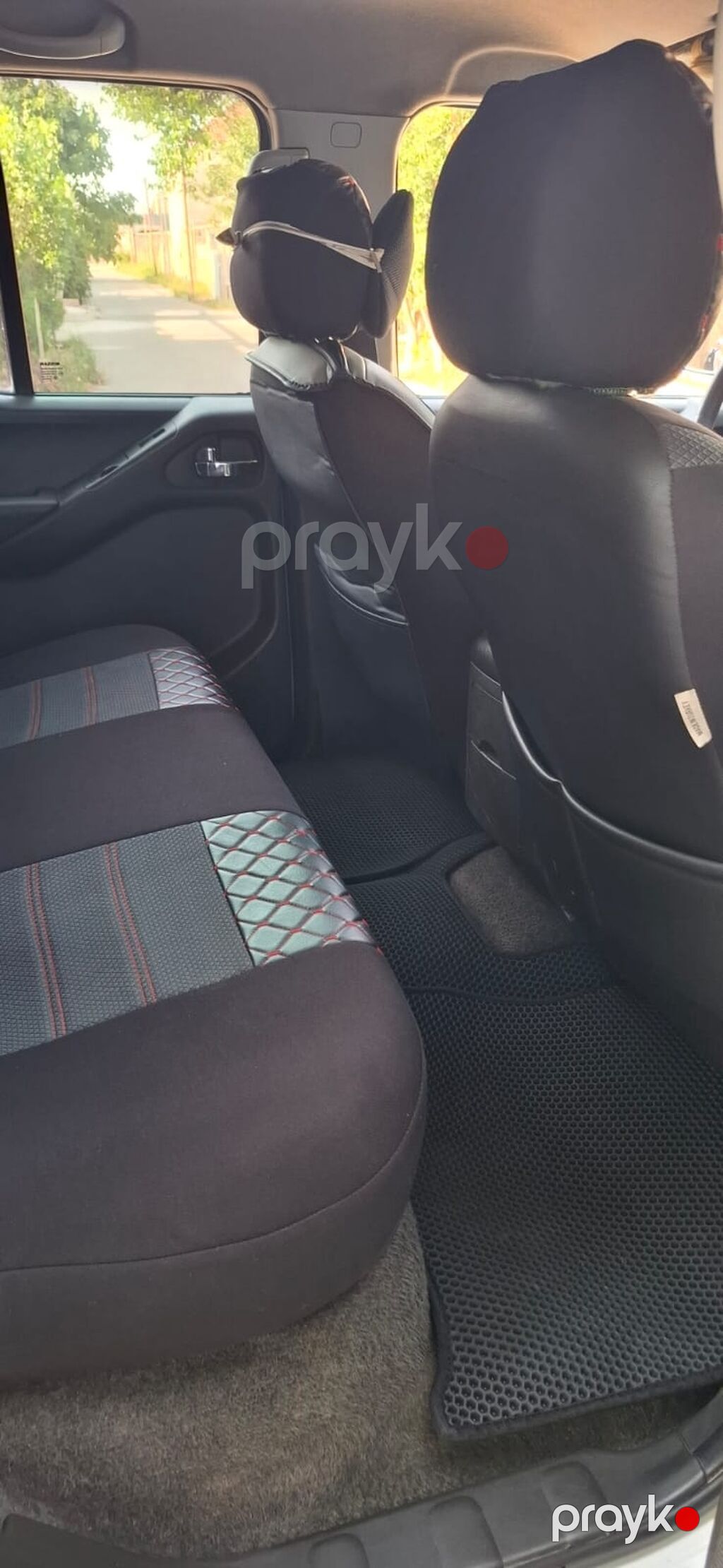 Nissan Navara LE pikap - Kuzov: ağ rəng, öndə xrom radiator — Avtomobillər, Digah (6)