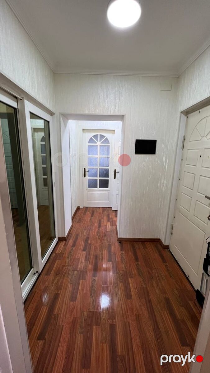 İcarəyə verilir 2 otaqlı köhnə tikili 52 m² — Mənzil, Bakı (11)