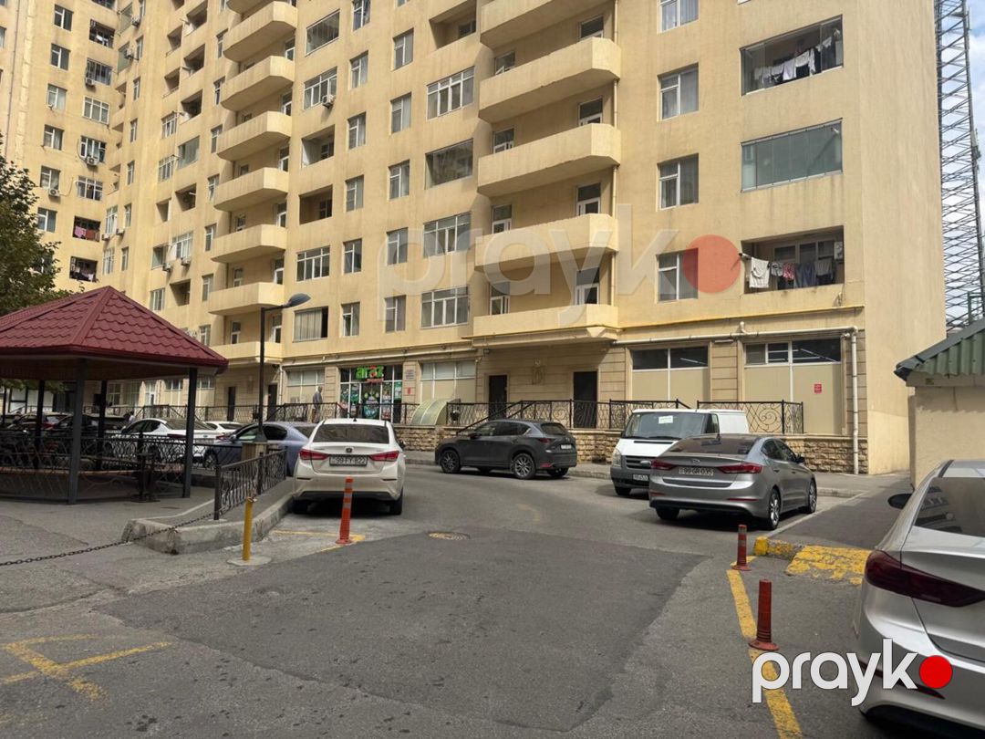 Satılır obyekt 637 m² — Əmlak, Bakı (7)