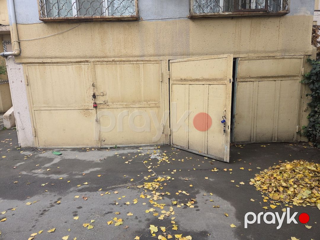 Qaraj icarəyə verilir, Nəsimi r — Garaj, Bakı (3)