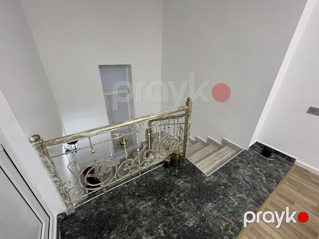 Satılır 6 otaqlı həyət evi/bağ evi 240 m² — Ev, villa, Bakı (8)
