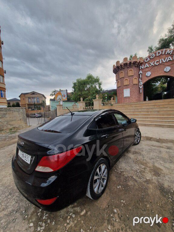 Hyundai Accent, 1.6 L, 2017 il, 201 168 km — Avtomobillər, Bakı (7)