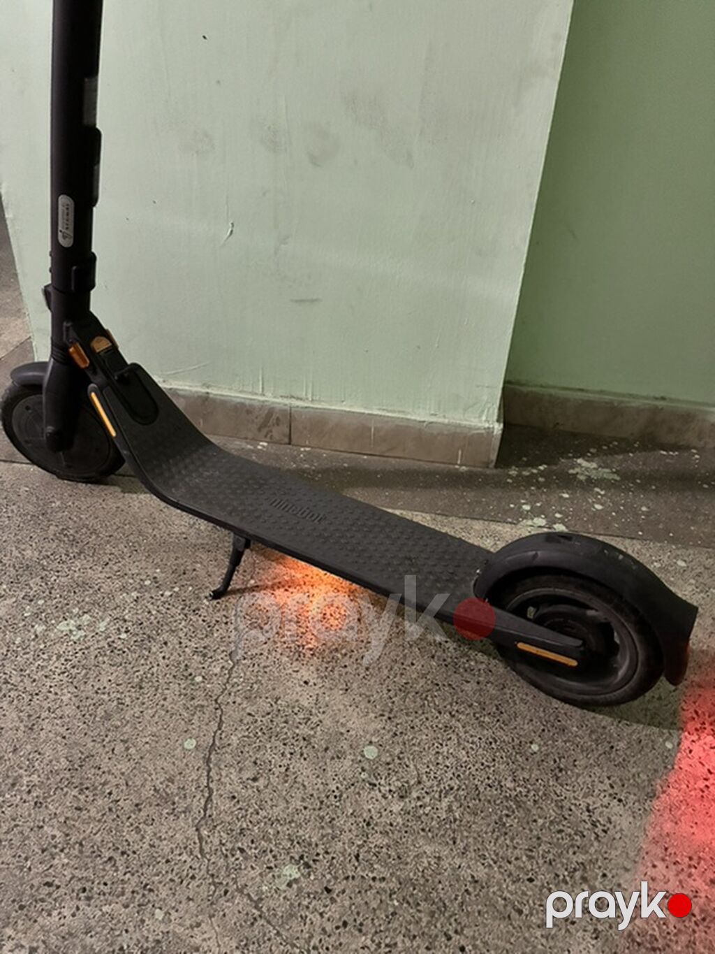 İşlənmiş Elektrik samokat 9", 251 - 350 Vt, 26 - 35 km/s, Ödənişli çatdırılma, Rayonlara çatdırılma — Skuterlər, Bakı (6)