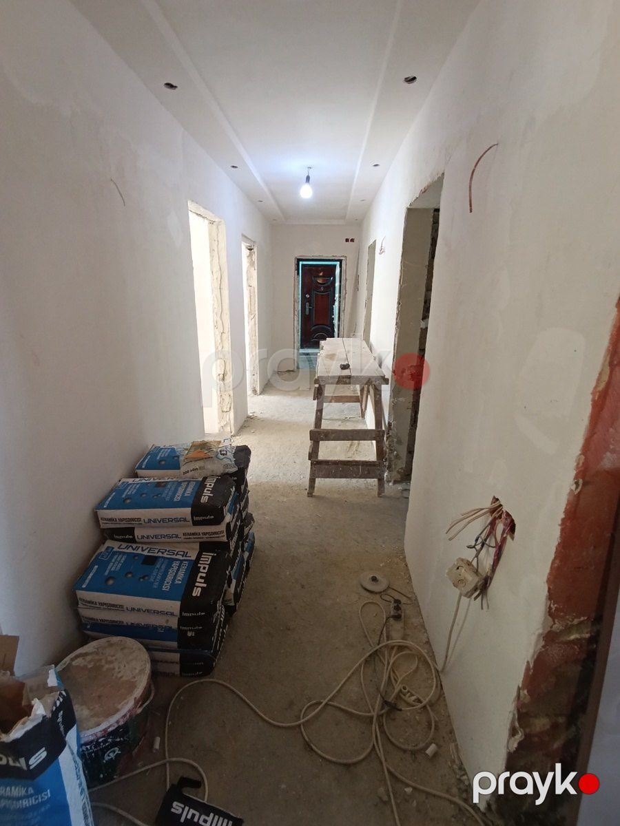 Satılır 5 otaqlı köhnə tikili 100 m² — Mənzil, Bakı (10)