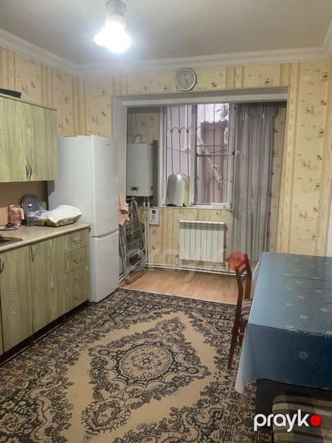 Satılır 2 otaqlı köhnə tikili 60 m² — Bakı