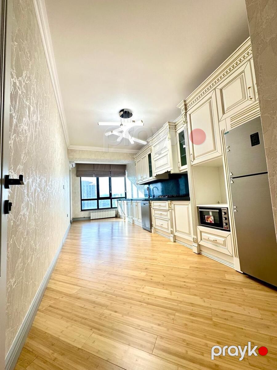 Satılır 4 otaqlı yeni tikili 204 m² — Mənzil, Bakı (7)