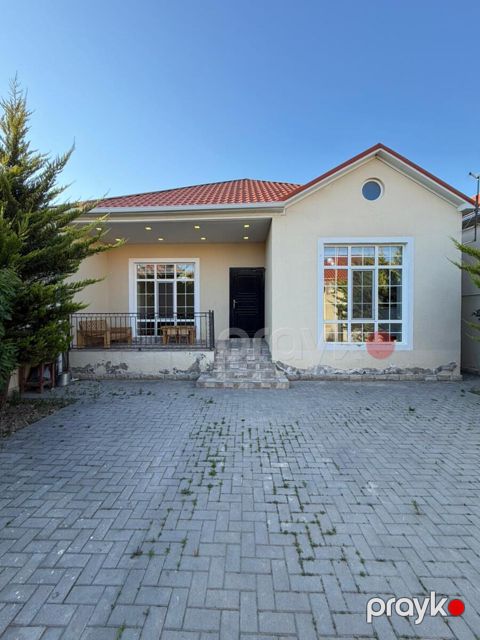 Satılır 4 otaqlı həyət evi/bağ evi 100 m² — Bakı