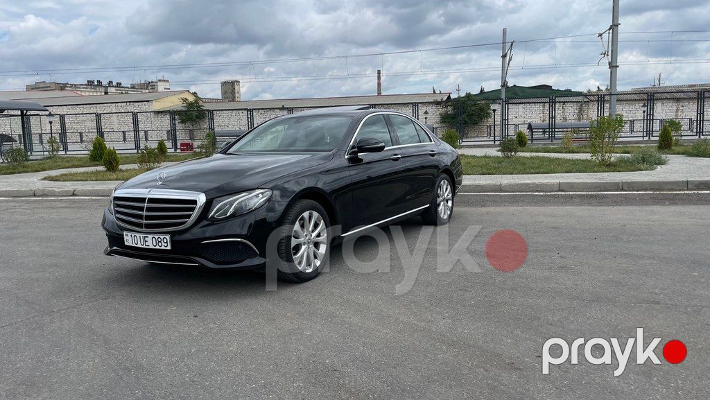 Mercedes E 220 d, 2.0 L, 2019 il, 54 383 km — Avtomobillər, Bakı (4)