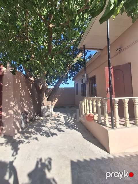 Satılır 2 otaqlı həyət evi/bağ evi 50 m² — Bakı