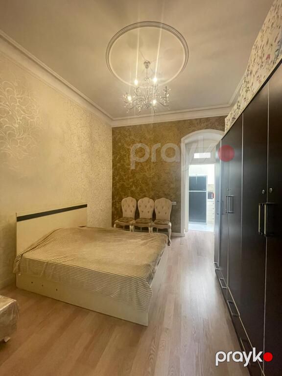 Satılır 4 otaqlı köhnə tikili 90 m² — Mənzil, Bakı (12)