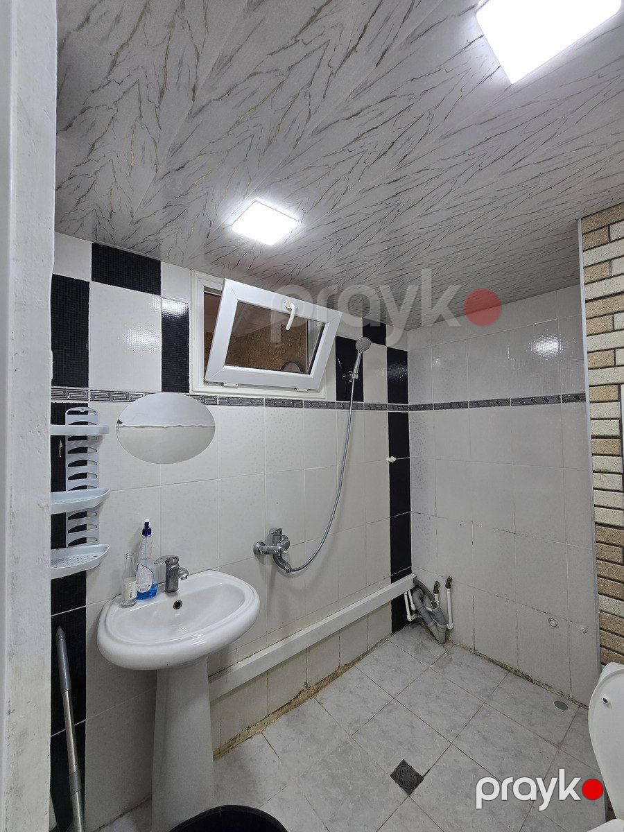 Satılır 2 otaqlı köhnə tikili 38 m² — Mənzil, Bakı (7)