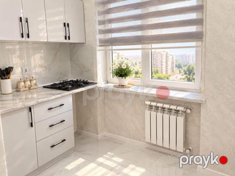 Satılır 2 otaqlı Bina evi menzil (Köhnə tikili), 50 m², Xətai rayonu — Bakı