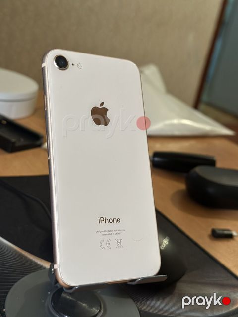 IPhone 8, 64 GB, Rose Gold, Qırıq, Barmaq izi, Simsiz şarj — Bakı