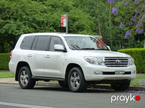 Land Cruiser 2011 — gündəlik icarə — Bakı