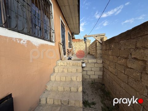 Həyət evi, Binəqədi qəs — Bakı