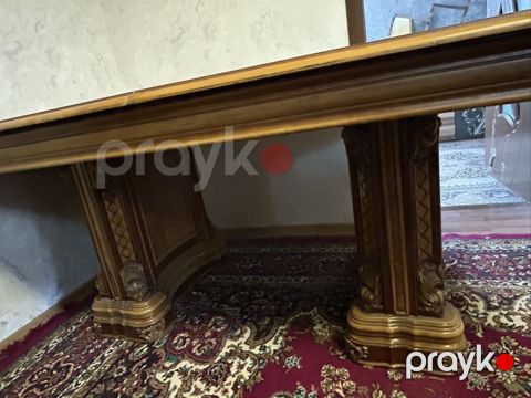 Təbii qoz ağacından Hazırlanmışdır bərkliyi və böyüklüyü ilə seçilən — Digah