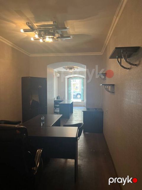 Satılır obyekt 60 m² — Bakı