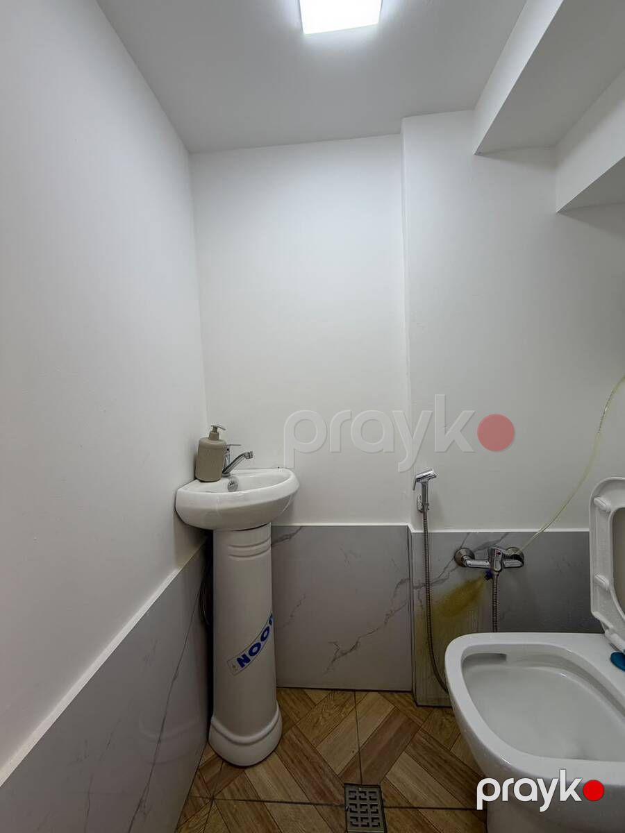 Satılır obyekt 40 m² — Əmlak, Bakı (10)