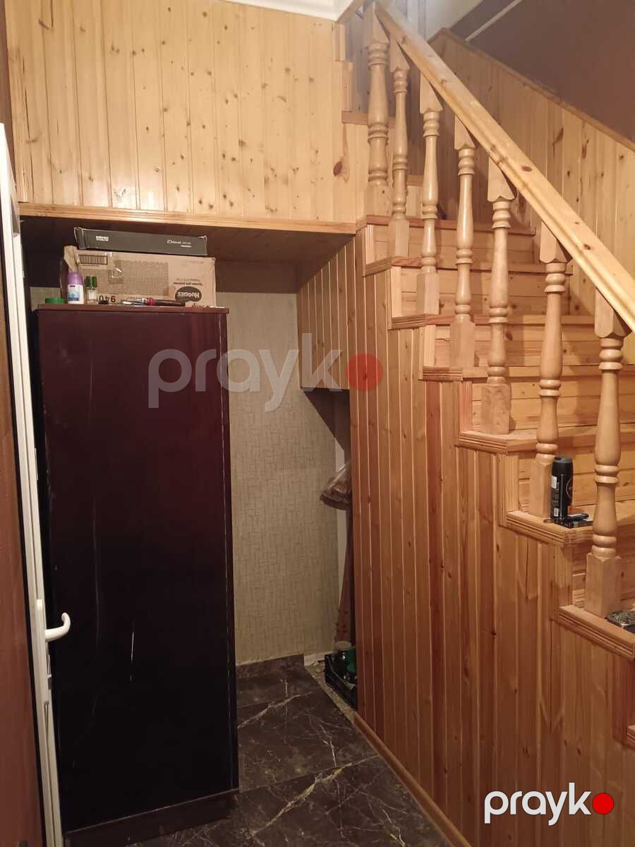 Həyət evi, 8 Noyabr pr — Ev, villa, Bakı (6)