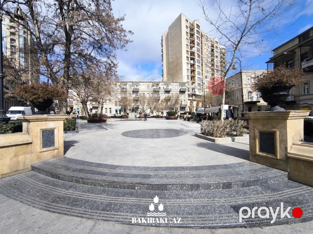 Satılır 2 otaqlı köhnə tikili 55 m² — Mənzil, Bakı (5)