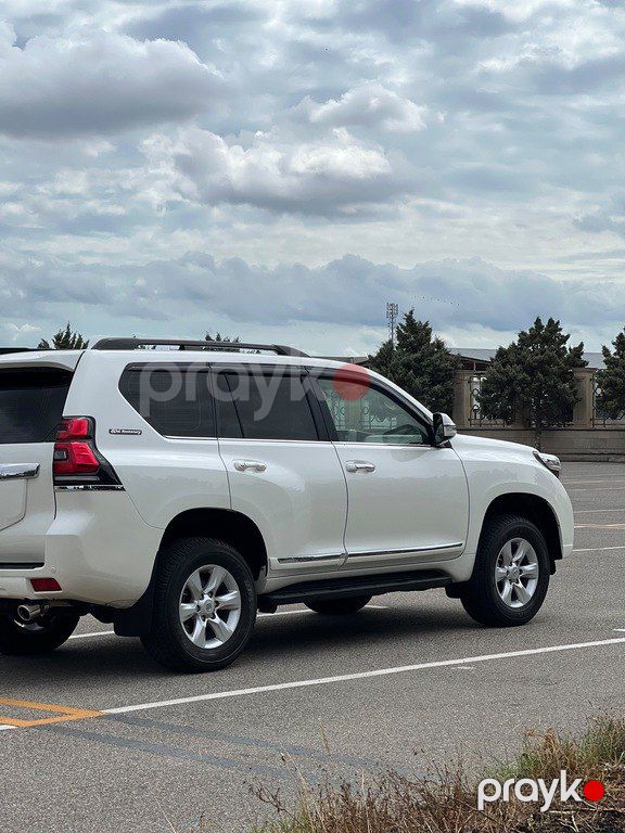 Toyota Land Cruiser Prado, 2.7 L, 2011 il, 180 000 km — Avtomobillər, Bakı (9)
