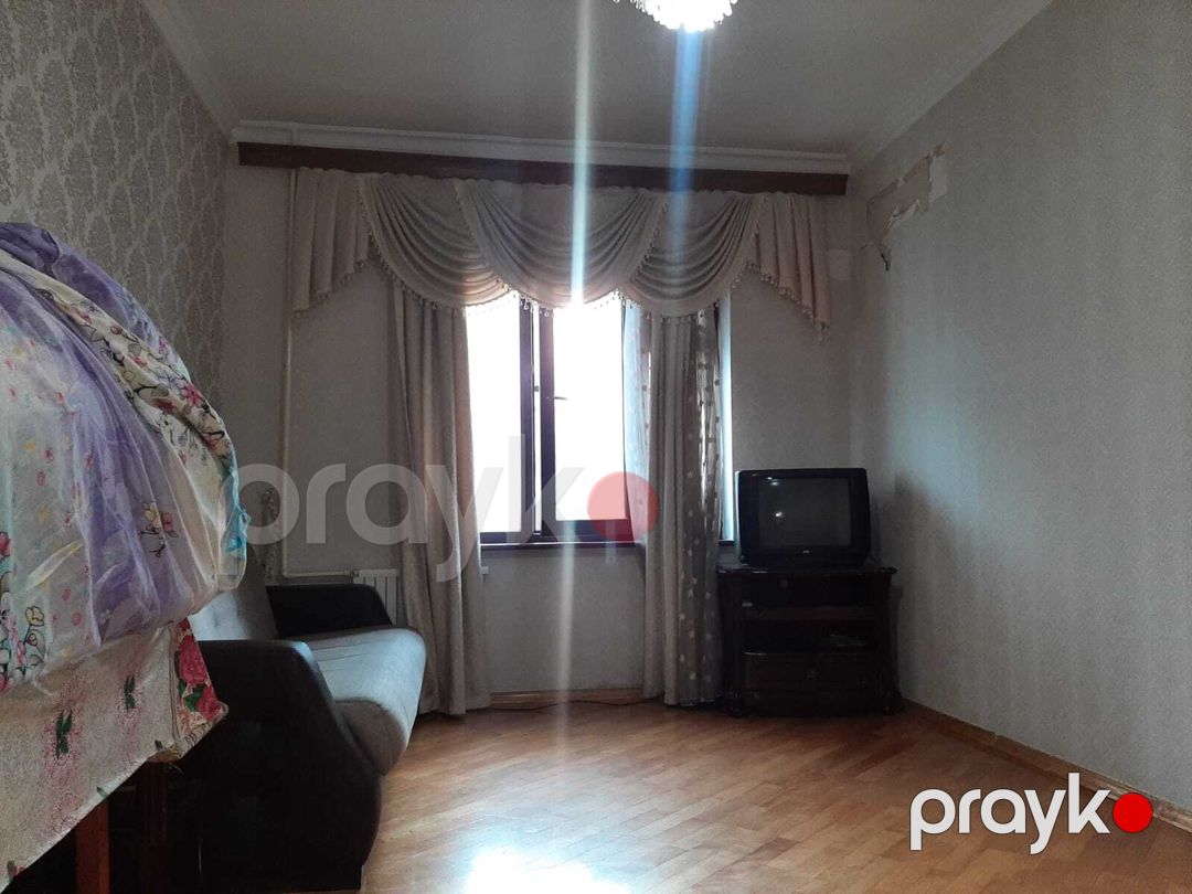 Satılır 2 otaqlı köhnə tikili 65 m² — Mənzil, Bakı (2)