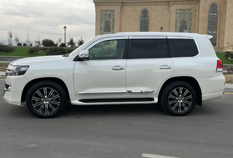 Toyota Land-Cruiser 2013 — gündəlik icarə — Minik avtomobili icarəsi, Naxçıvan (2)