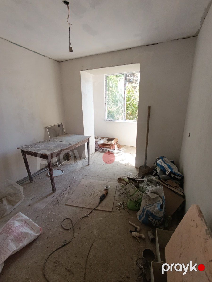 Satılır 5 otaqlı köhnə tikili 100 m² — Mənzil, Bakı (7)