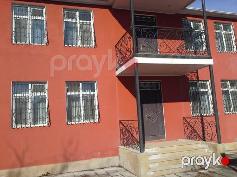Həyət evi, İsmayıllı r — İsmayıllı
