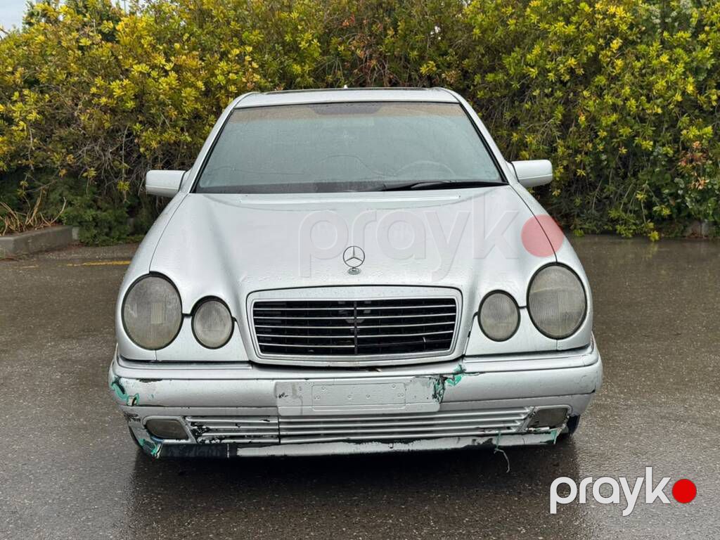 Mercedes E 220, 2.2 L, 1998 il, 299 999 km — Avtomobillər, Bakı (4)