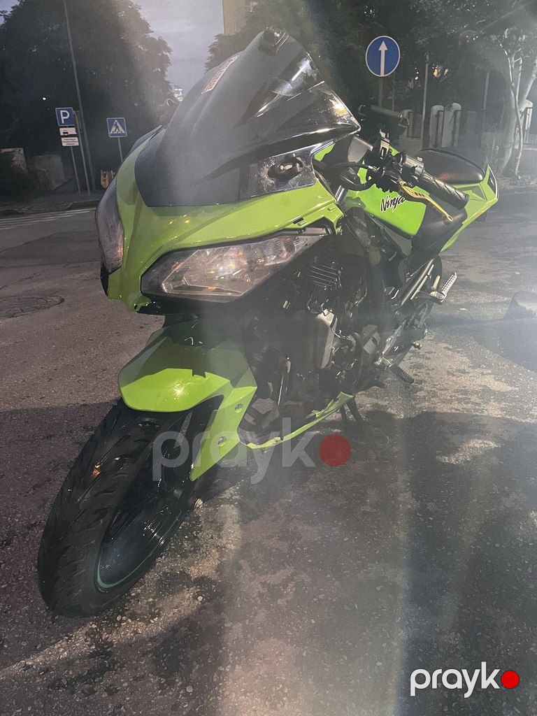 Kawasaki Ninja 300, 300 sm3, 2013 il, 19 379 km — Motosikletlər, Bakı (2)