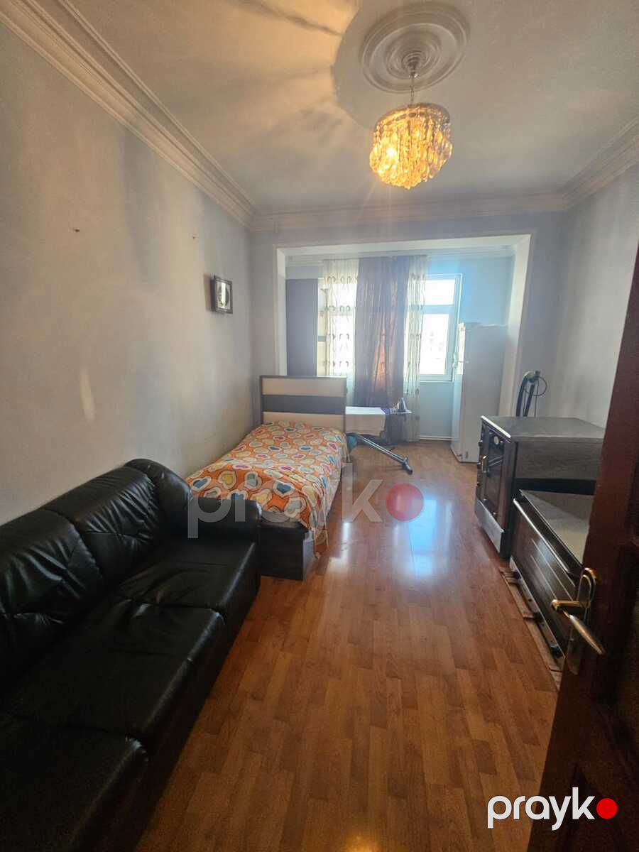 Satılır 5 otaqlı köhnə tikili 120 m² — Mənzil, Bakı (2)