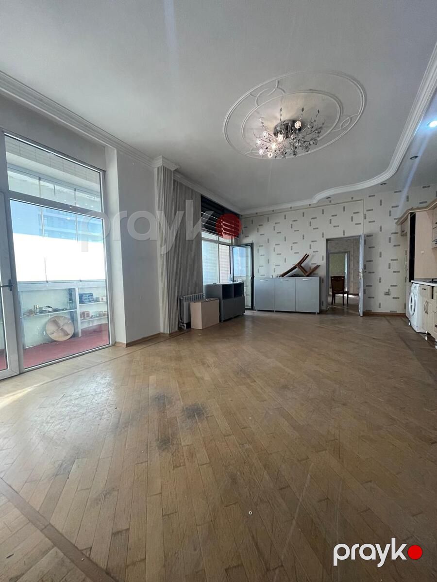 Satılır 5 otaqlı yeni tikili 325 m² — Mənzil, Bakı (12)