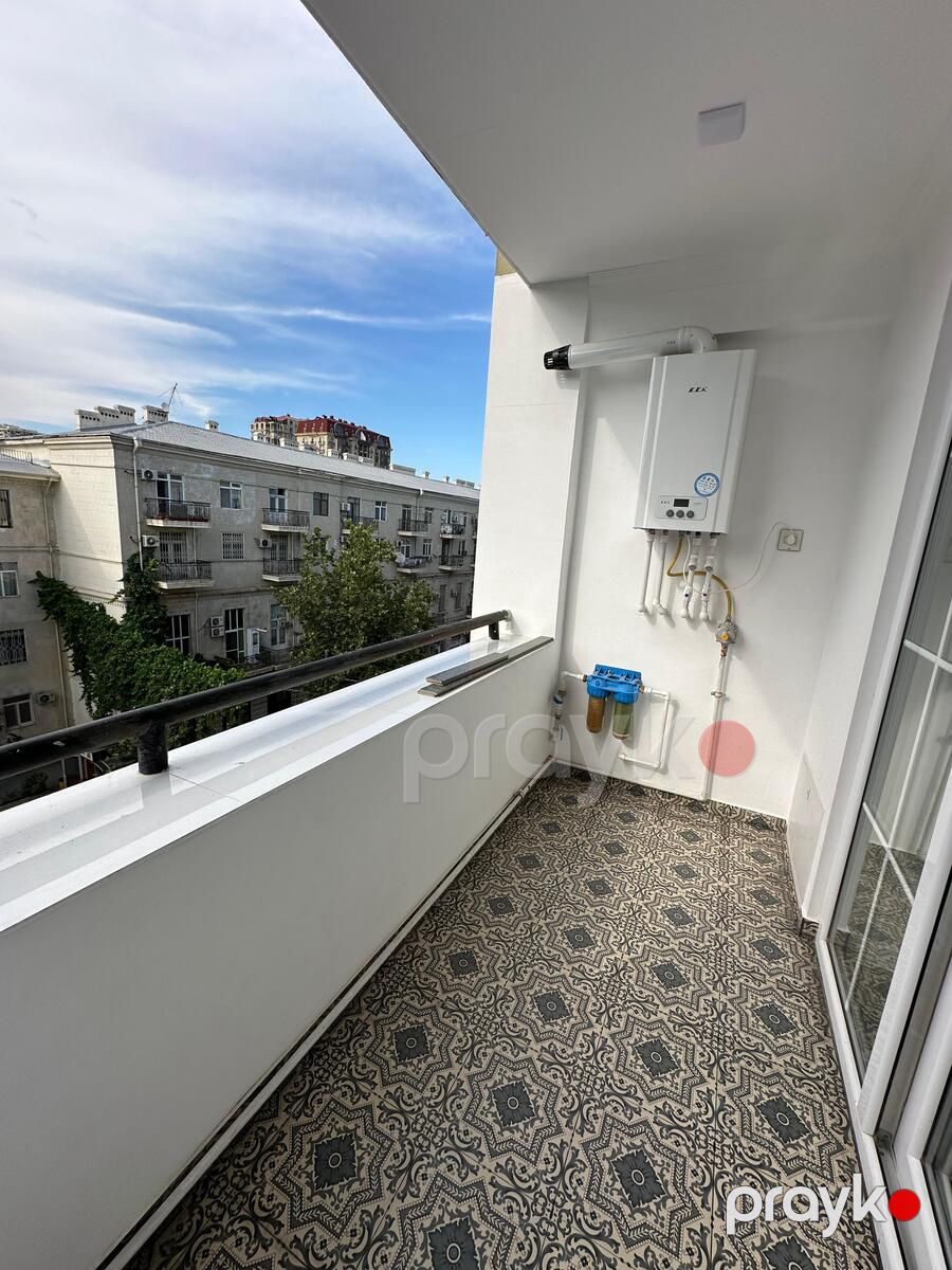 İcarəyə verilir 3 otaqlı köhnə tikili 110 m² — Mənzil, Bakı (11)