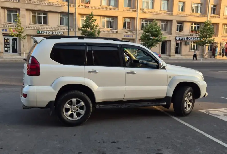 Toyota Prado 2009 — gündəlik icarə — Naxçıvan
