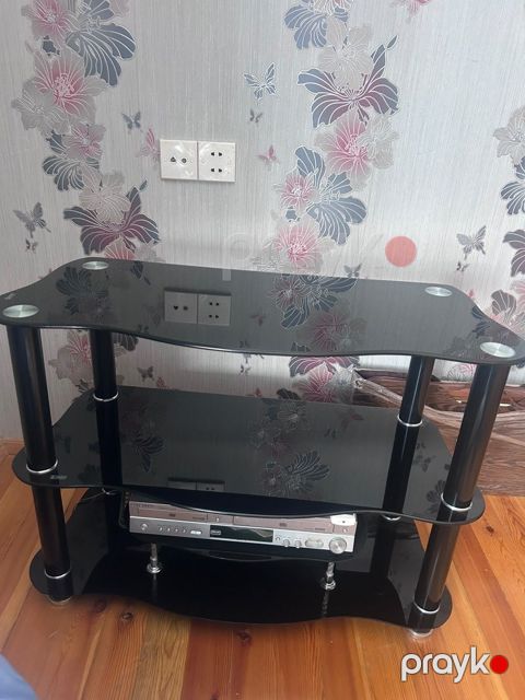 Televizor altlığı — Bakı