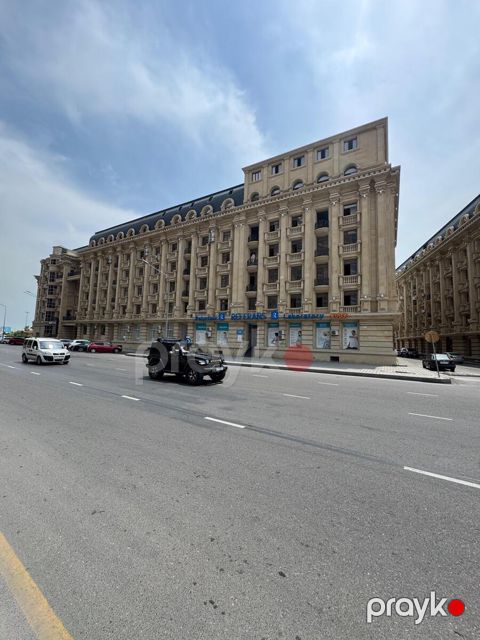 Satılır 4 otaqlı yeni tikili 140 m² — Bakı