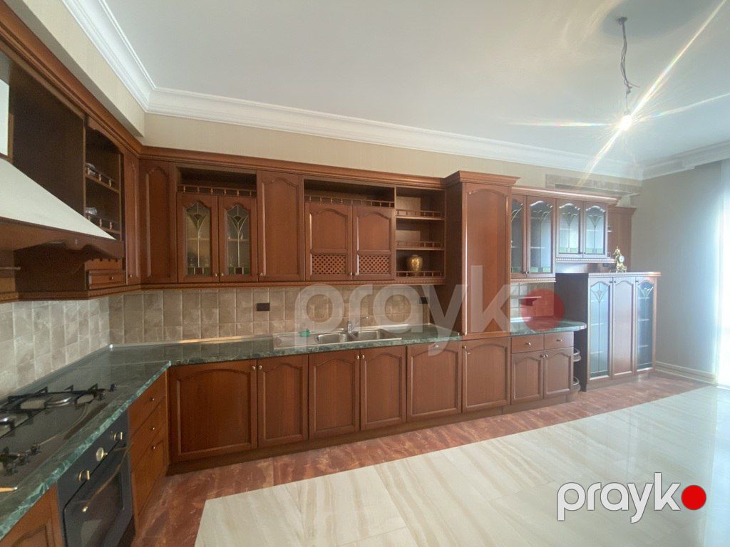 Satılır 4 otaqlı yeni tikili 246 m² — Mənzil, Bakı (10)