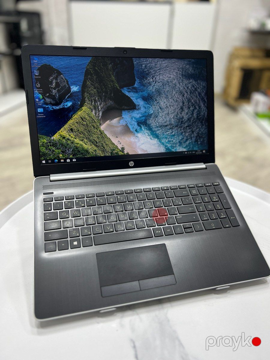 HP Laptop / AMD A9 / 8GB / 256GB SSD — Noutbuklar, Bakı (2)