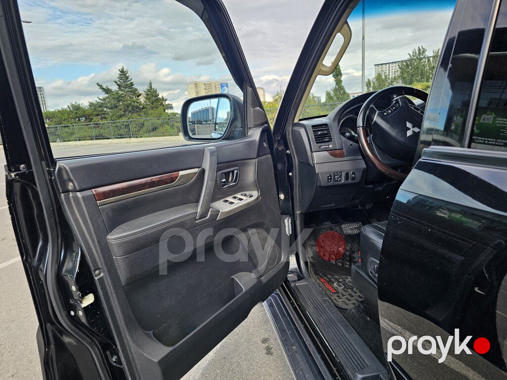 Mitsubishi Pajero, 3.5 L, 2013 il, 221 031 km — Avtomobillər, Bakı (7)