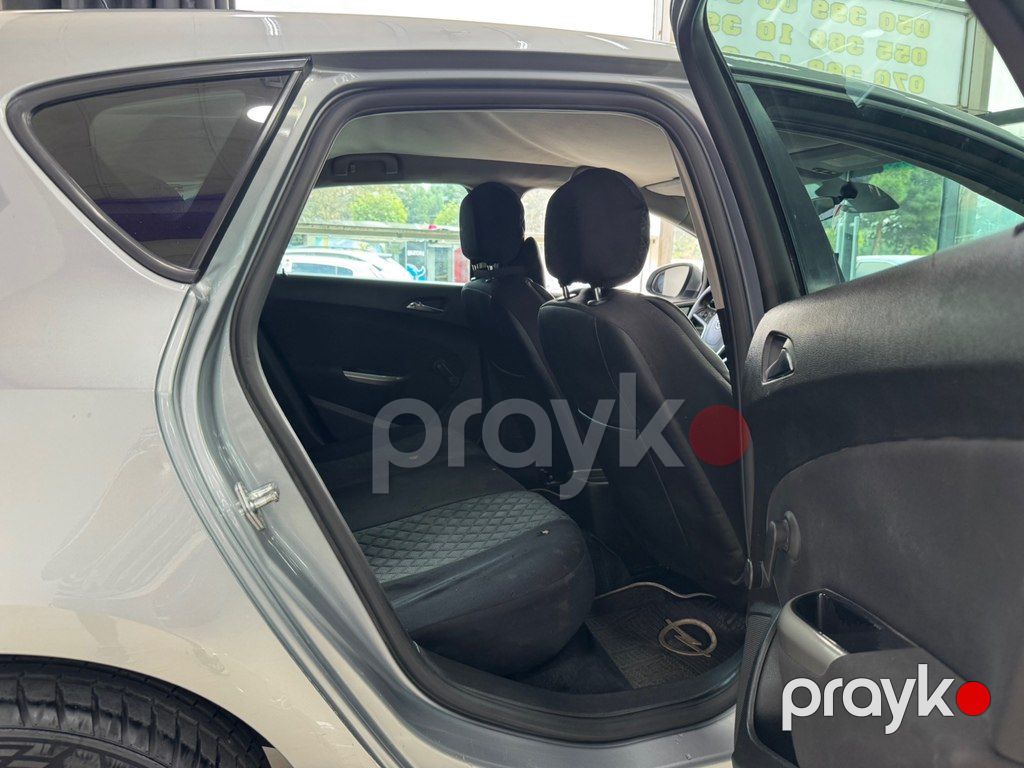 Opel Astra, 1.3 L, 2011 il, 266 000 km — Avtomobillər, Sumqayıt (8)