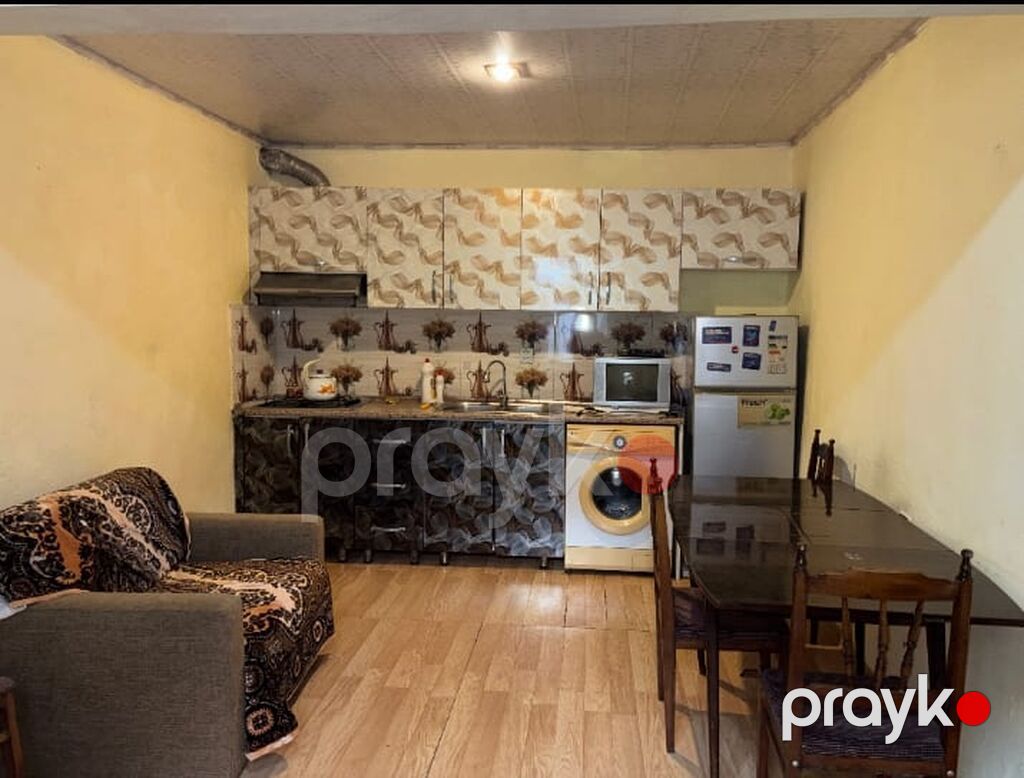 3 otaqlı Adelni Həyet EVİ Kirayə üçün tam mebellı mənzil (studiyaya — Mənzil, Bakı (2)