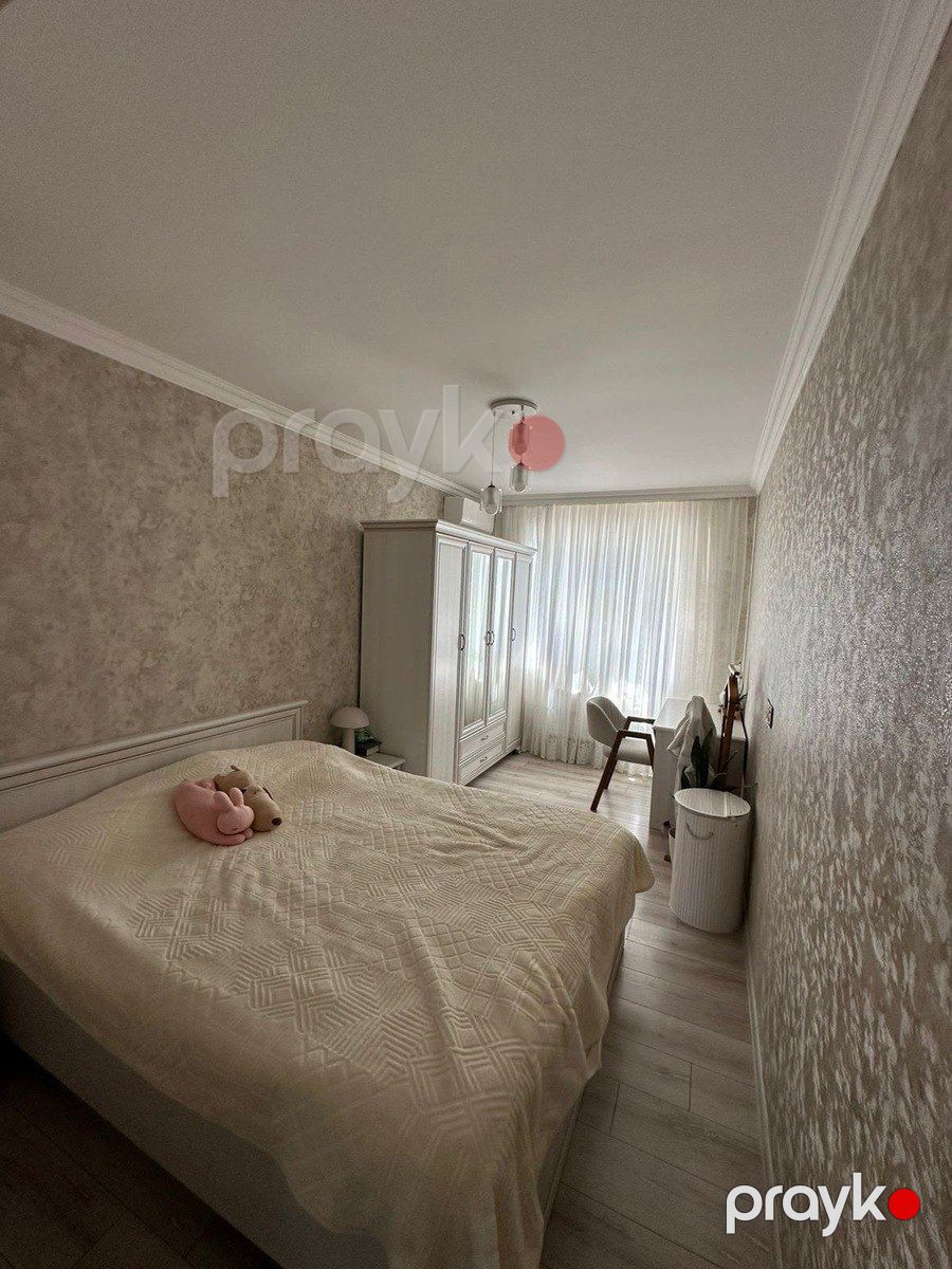 Satılır 4 otaqlı köhnə tikili 100 m² — Mənzil, Bakı (3)