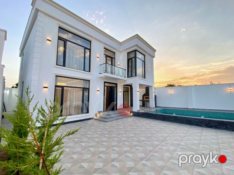 Satılır 5 otaqlı həyət evi/bağ evi 220 m² — Bakı