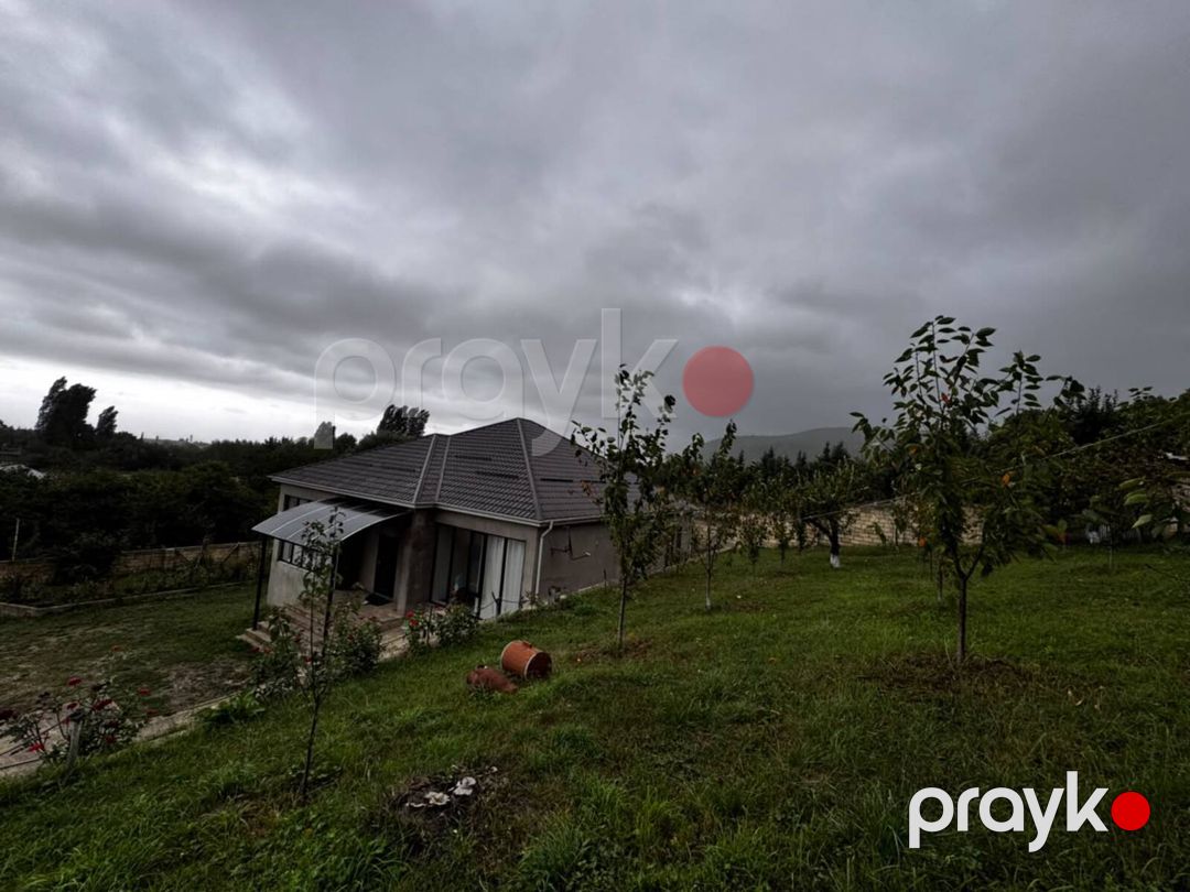 Satılır 4 otaqlı həyət evi/bağ evi 220 m² — Ev, villa, Quba (5)