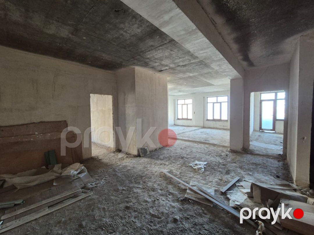 Satılır 4 otaqlı yeni tikili 200 m² — Mənzil, Bakı (9)