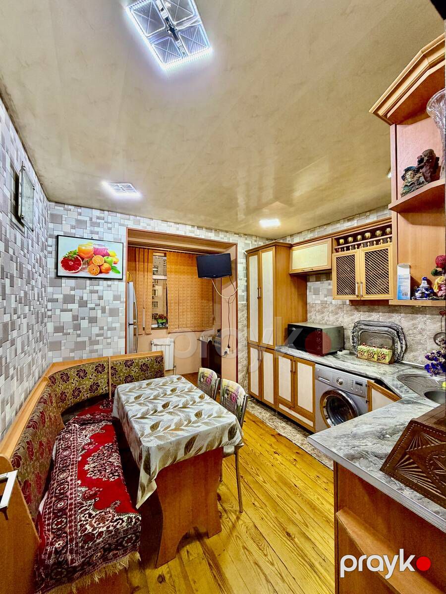 Satılır 4 otaqlı köhnə tikili 100 m² — Mənzil, Bakı (8)